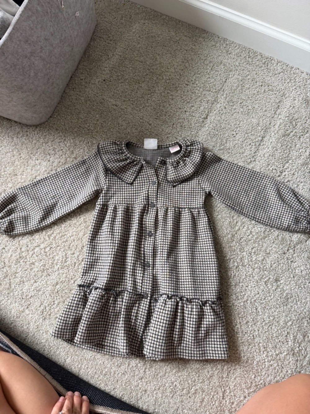 Zara Black and White Check Ruffle-Hem Long Sleeve Dress 2-3 years old